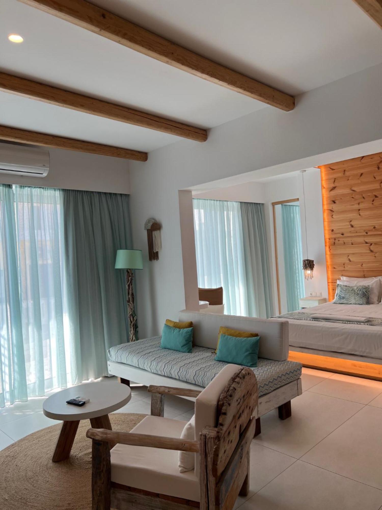 Notus Suites بلاكاس المظهر الخارجي الصورة